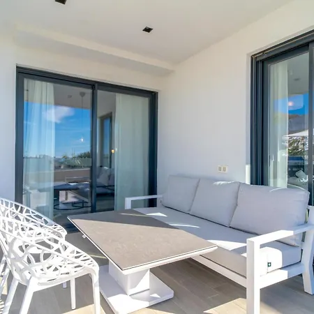 Royal Palm Luxe By Casasol